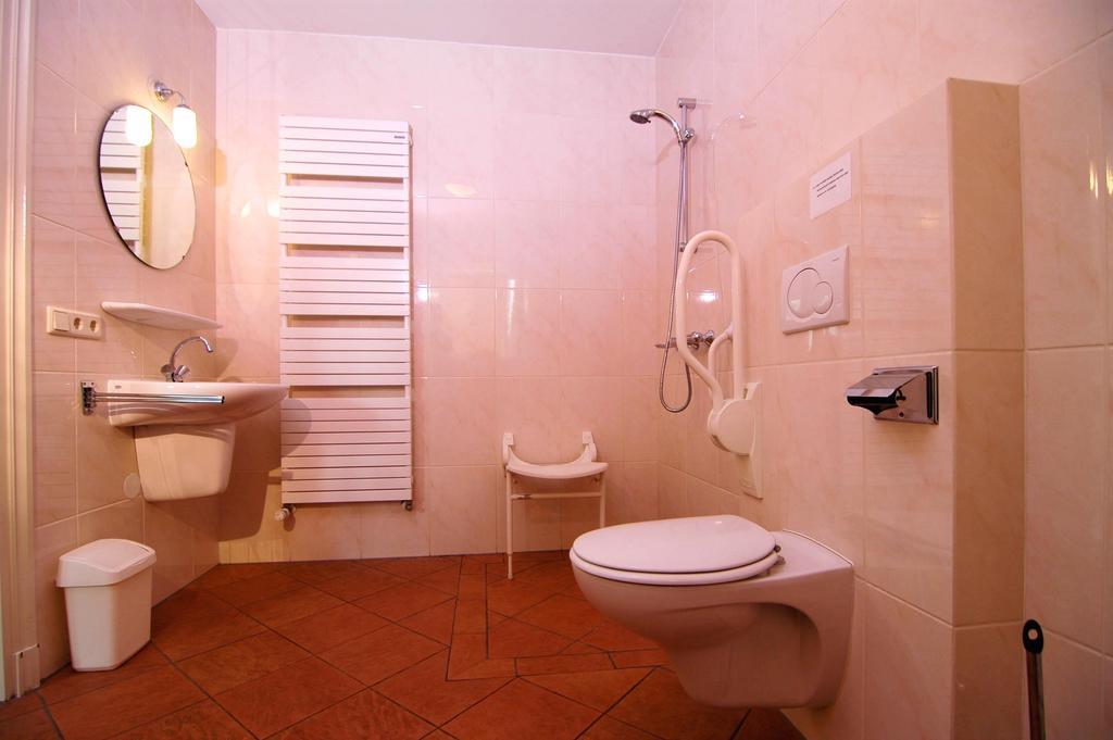 Erfgoedlogies D'Ouffenhoff Hotel Baarlo  Bilik gambar